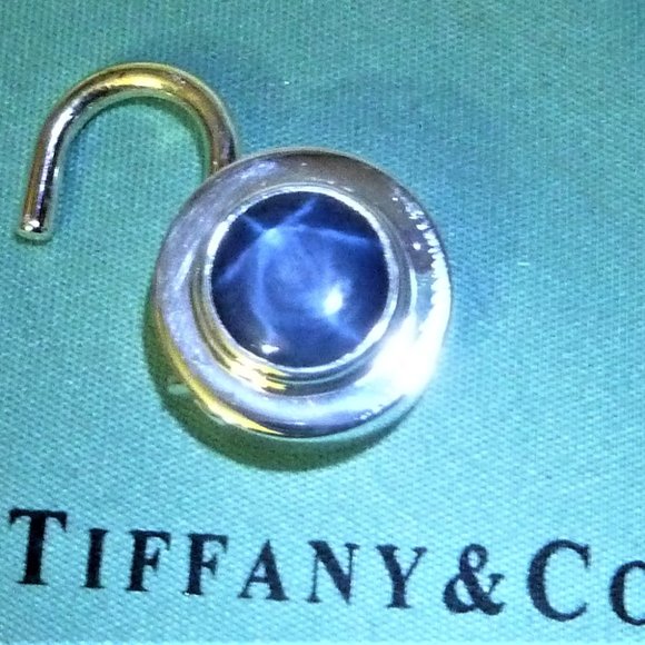 Tiffany & Co. Jewelry - ***Tiffany & Co Custom Blue Star Sapphire on Round Lock Charm ***
